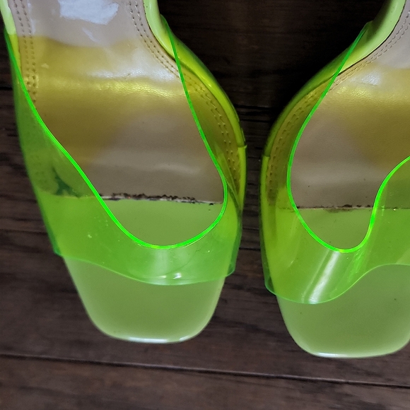 New! Neon Green Transparent Clear Slides Mules Sandals Structured Heels - Picture 6 of 8